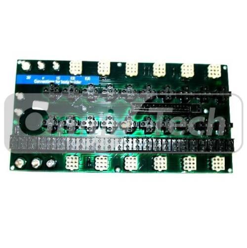 Volvo PCB Fuse & Relay Board 3033510 3034691